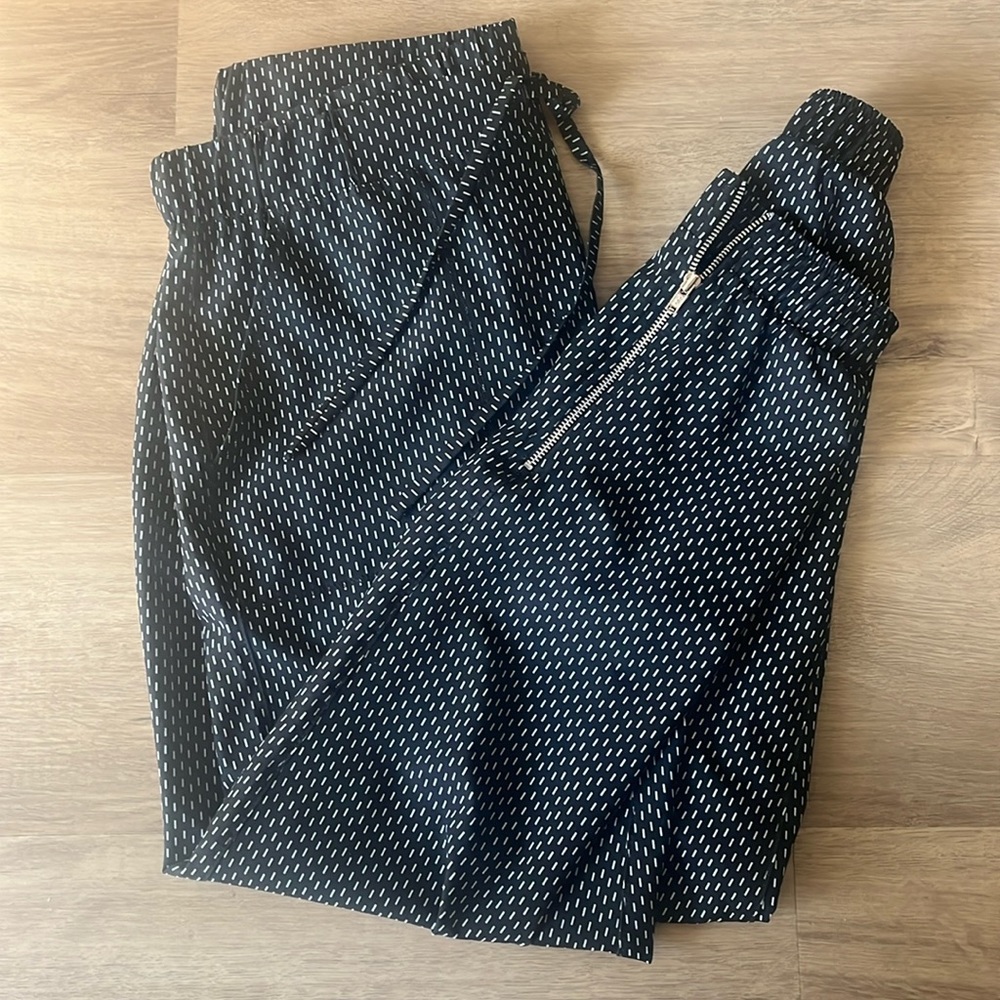 Albion Fit Midnight Dash Petite S Joggers NWOT